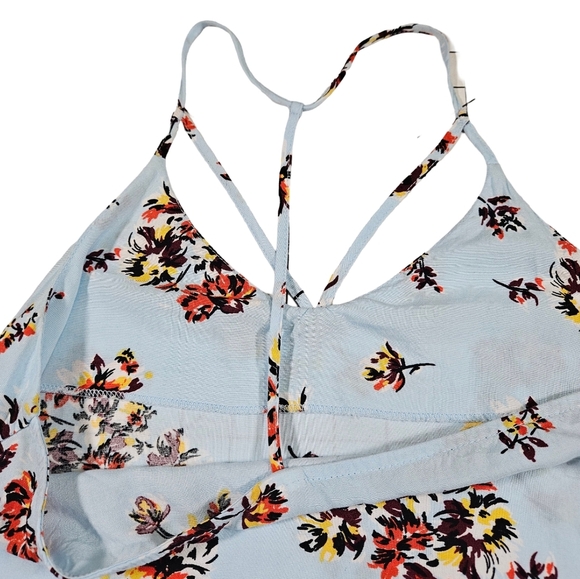 No Boundaries Strappy Racerback Floral Tank, Light Blue/Floral, XS - Picture 6 of 7